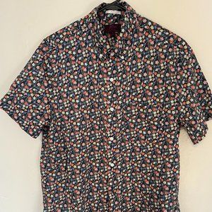 J.Crew × Liberty - Short-sleeve cotton poplin shirt in Liberty® Floral Affair.